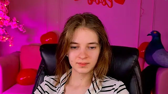 TinaDavil online show from February 12, 2025, 5:48 pm