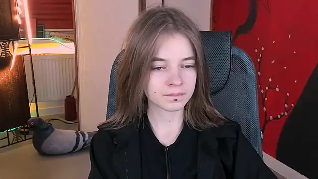 TinaDavil online show from March 11, 2025, 9:13 am