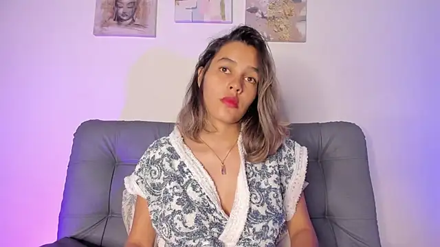 Snapshot of samara_jonness chatting on February 22, 2025, 1:33 am samara jonness online show from February 22, 2025, 1:33 am