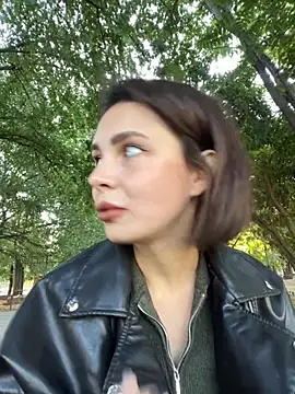 SandraCarter online show from September 13, 2025, 6:02 am