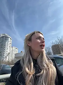 SandraCarter online show from March 22, 2026, 7:43 am