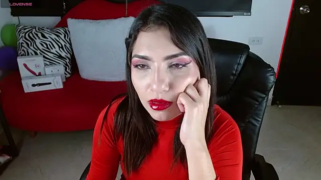 Carolaine69  online show from September 22, 2025, 1:39 pm