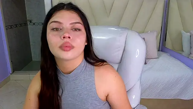 Sexy paradise18  online show from March 12, 2025, 3:57 am