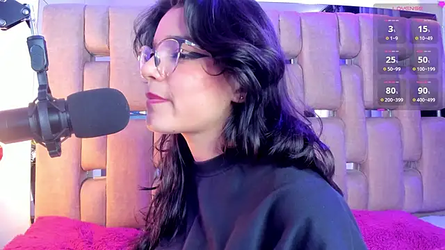 ValerieKay  online show from March 4, 2025, 3:48 pm