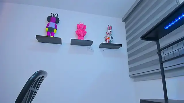 Gangster Girl online show from September 24, 2025, 12:40 am