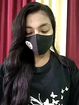 Myra-sen online show from September 12, 2025, 4:45 am