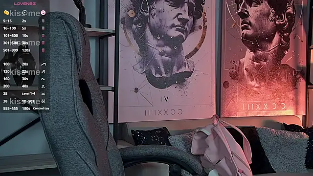 Lana  May online show from October 3, 2025, 11:12 am