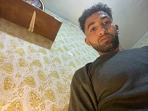 GaaTto online show from February 10, 2025, 11:45 pm