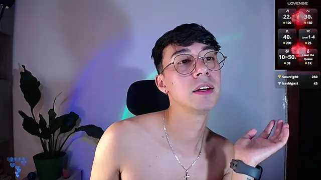 cameron cum online show from March 18, 2025, 5:55 pm