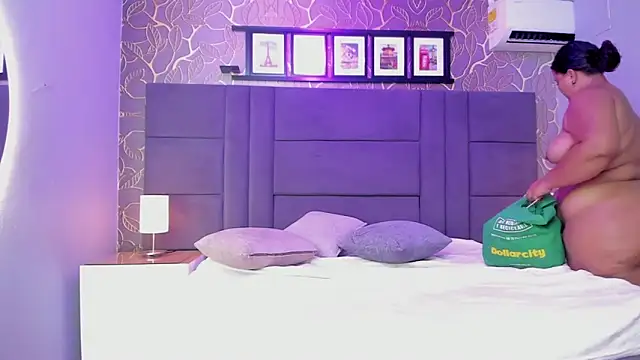 samyriverss online show from September 26, 2025, 7:21 pm