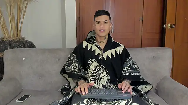 jamesinked  online show from December 1, 2025, 7:59 pm