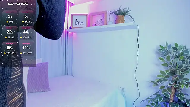 Snapshot of susyy7 chatting on March 18, 2025, 3:45 am susyy7 online show from March 18, 2025, 3:45 am