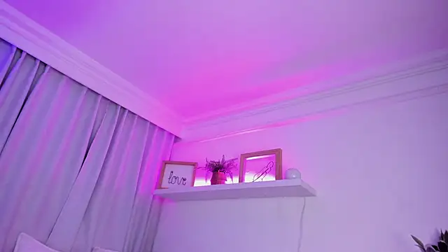 Snapshot of susyy7 chatting on November 4, 2025, 7:28 pm susyy7 online show from November 4, 2025, 7:28 pm