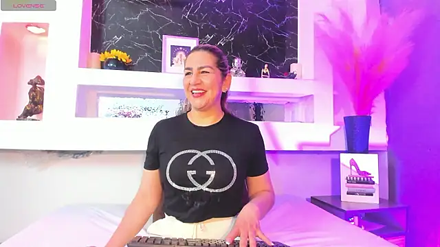 Cinthya mjs online show from March 10, 2026, 12:09 pm