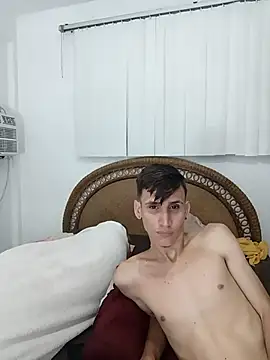 Milfvalesk online show from February 14, 2026, 7:52 am