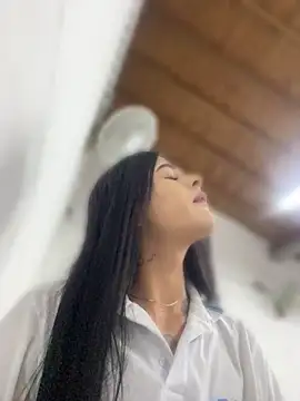 daniigarcia online show from May 31, 2026, 1:17 pm