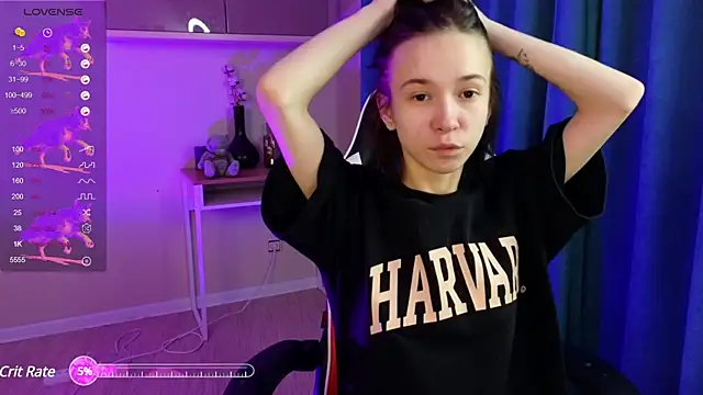 LilithStrangfor online show from December 11, 2024, 4:18 am