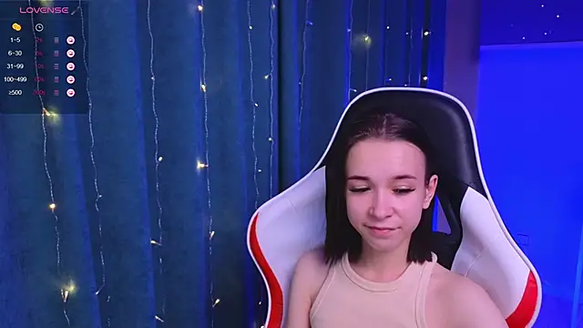 LilithStrangfor online show from December 30, 2024, 11:49 pm