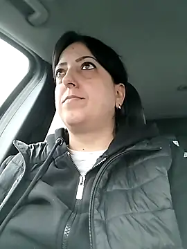 larylary6969 online show from November 10, 2025, 11:37 am