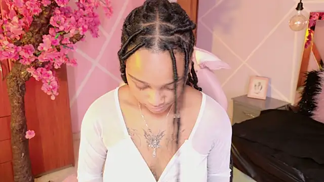 Elith noa online show from October 1, 2025, 7:29 pm