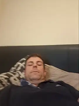 steb1980 online show from April 25, 2026, 2:36 pm