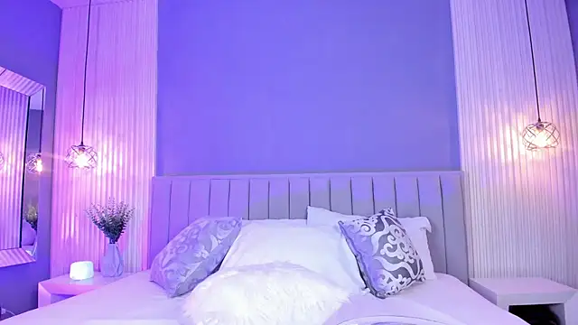 CaitlynCouper online show from October 1, 2025, 10:57 pm