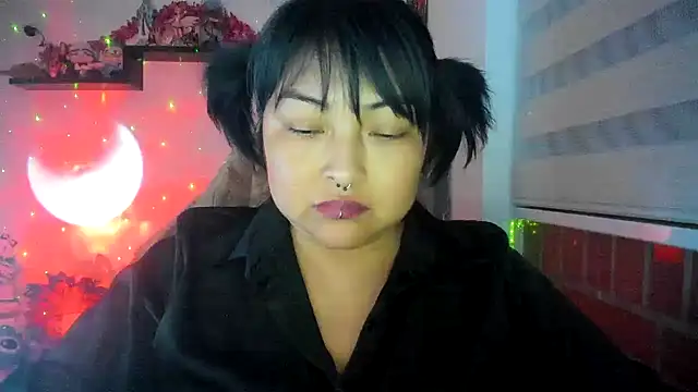 Shaddycute  online show from March 30, 2026, 11:50 pm