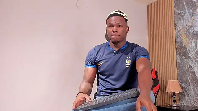 Troykhalil online show from September 9, 2025, 11:58 pm