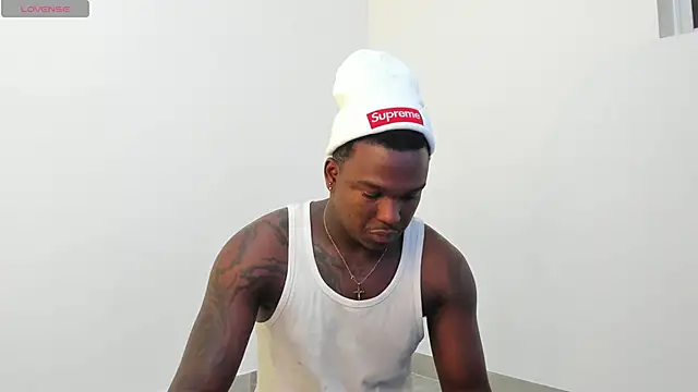 Troykhalil online show from November 18, 2025, 1:32 am