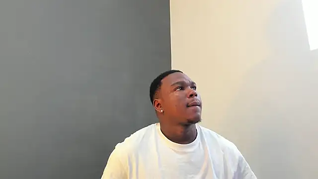 Troykhalil online show from December 5, 2025, 8:28 pm