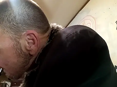 gettinit2wice online show from February 16, 2025, 10:54 am