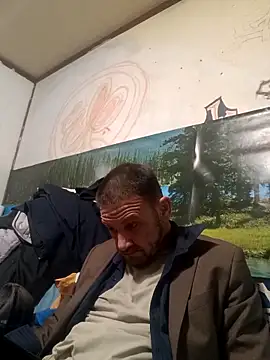 gettinit2wice online show from March 7, 2025, 4:22 pm