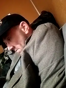 gettinit2wice online show from February 25, 2025, 5:30 pm