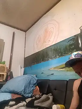 gettinit2wice online show from March 13, 2025, 8:26 am