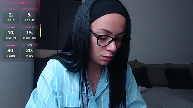 BabySerene online show from May 9, 2026, 3:32 am