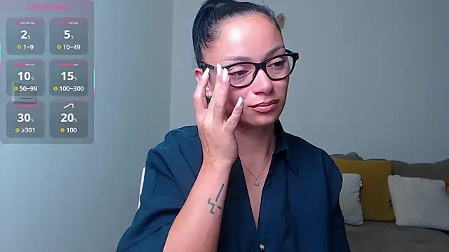 BabySerene online show from November 16, 2025, 2:49 am