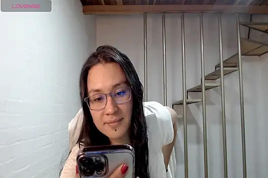 Jessie Desire online show from October 21, 2025, 1:38 am