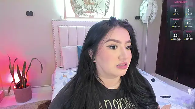  nina sweet online show from September 18, 2025, 12:08 pm