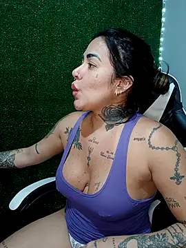 exquentadamay online show from October 13, 2025, 6:31 pm