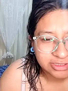 Snapshot of sarah12333 chatting on June 19, 2026, 4:51 am sarah12333 online show from June 19, 2026, 4:51 am
