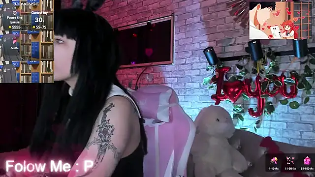 Alex Howell online show from February 18, 2025, 8:47 pm