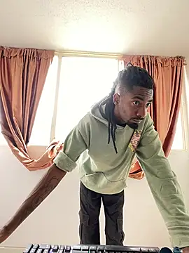 Malkon Big online show from February 22, 2026, 1:57 pm