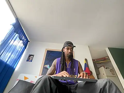 Malkon Big online show from March 19, 2025, 8:54 pm