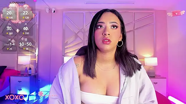 Snapshot of MavyStar chatting on February 17, 2025, 12:16 pm MavyStar online show from February 17, 2025, 12:16 pm