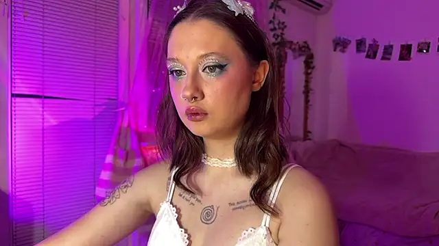 Snapshot of Jenny_darling_love chatting on June 20, 2026, 6:57 pm Jenny darling love online show from June 20, 2026, 6:57 pm
