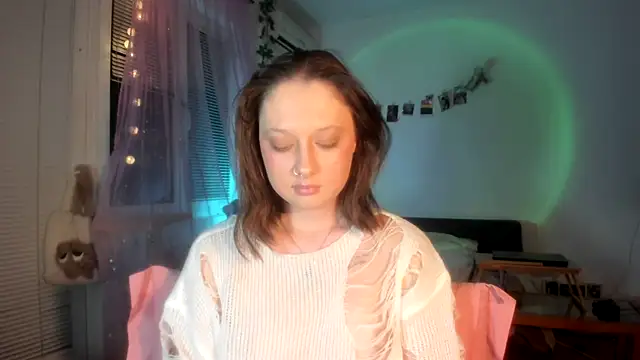 Jenny darling love online show from April 22, 2026, 7:09 pm