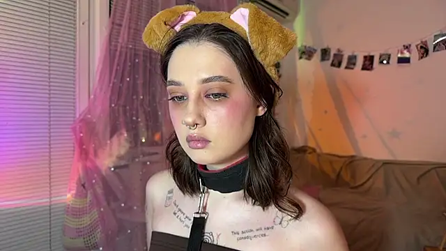 Jenny darling love online show from July 21, 2026, 7:04 pm