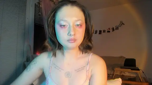 Jenny darling love online show from March 14, 2026, 8:04 pm