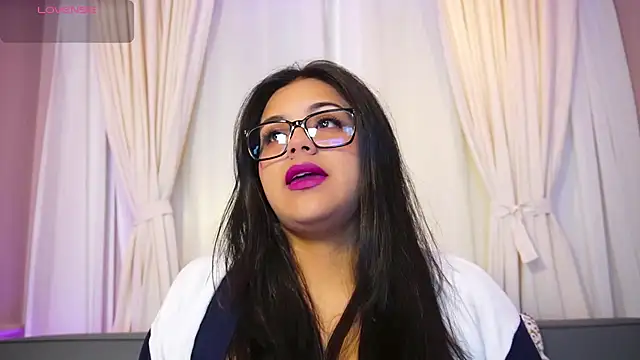 Sophia wilsonn  online show from September 15, 2025, 11:21 am