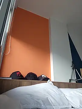 Jhonyblack 1 online show from February 26, 2026, 11:32 am